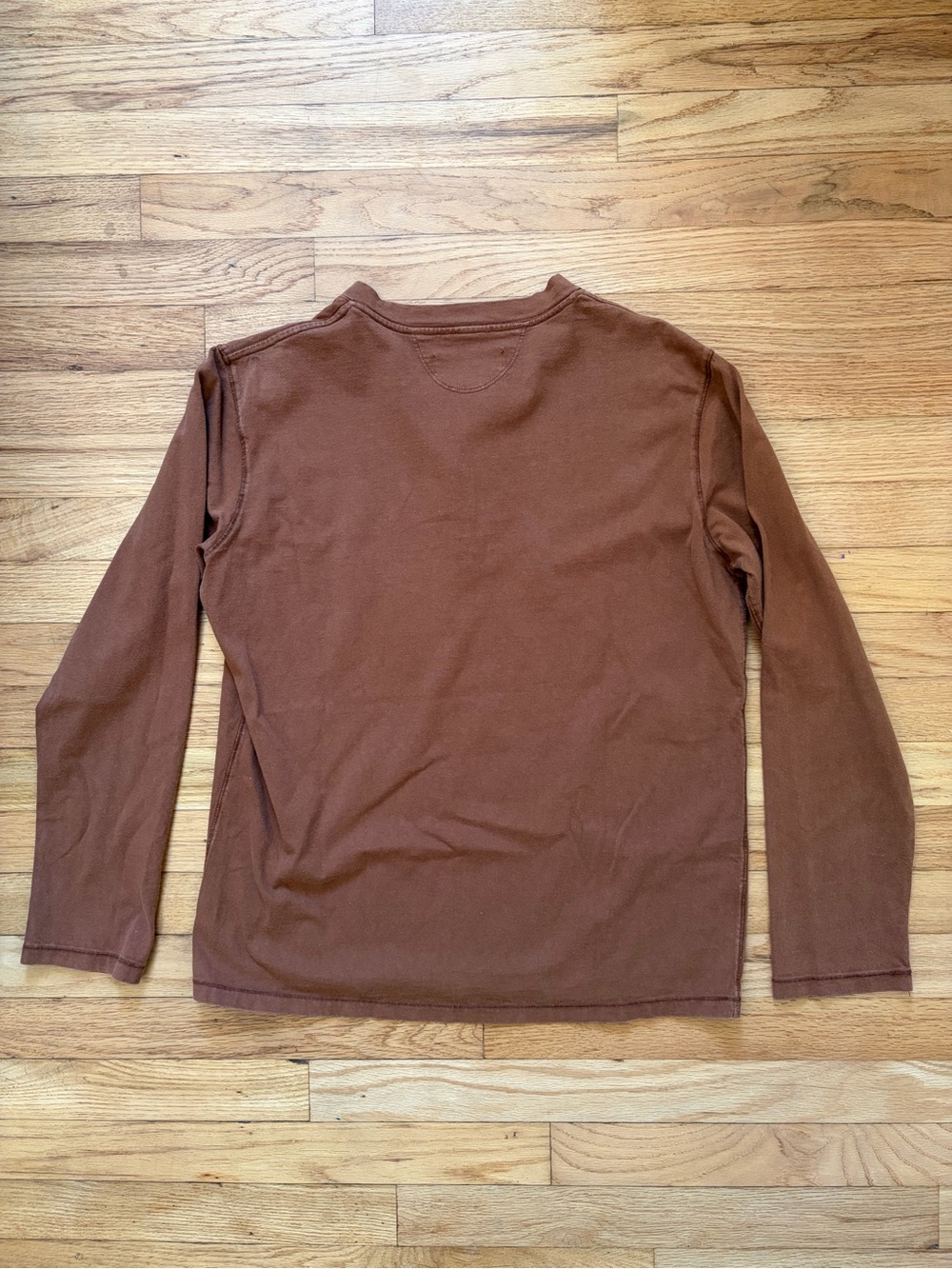 imogene + willie Brown Long Sleeve Crew Shirt